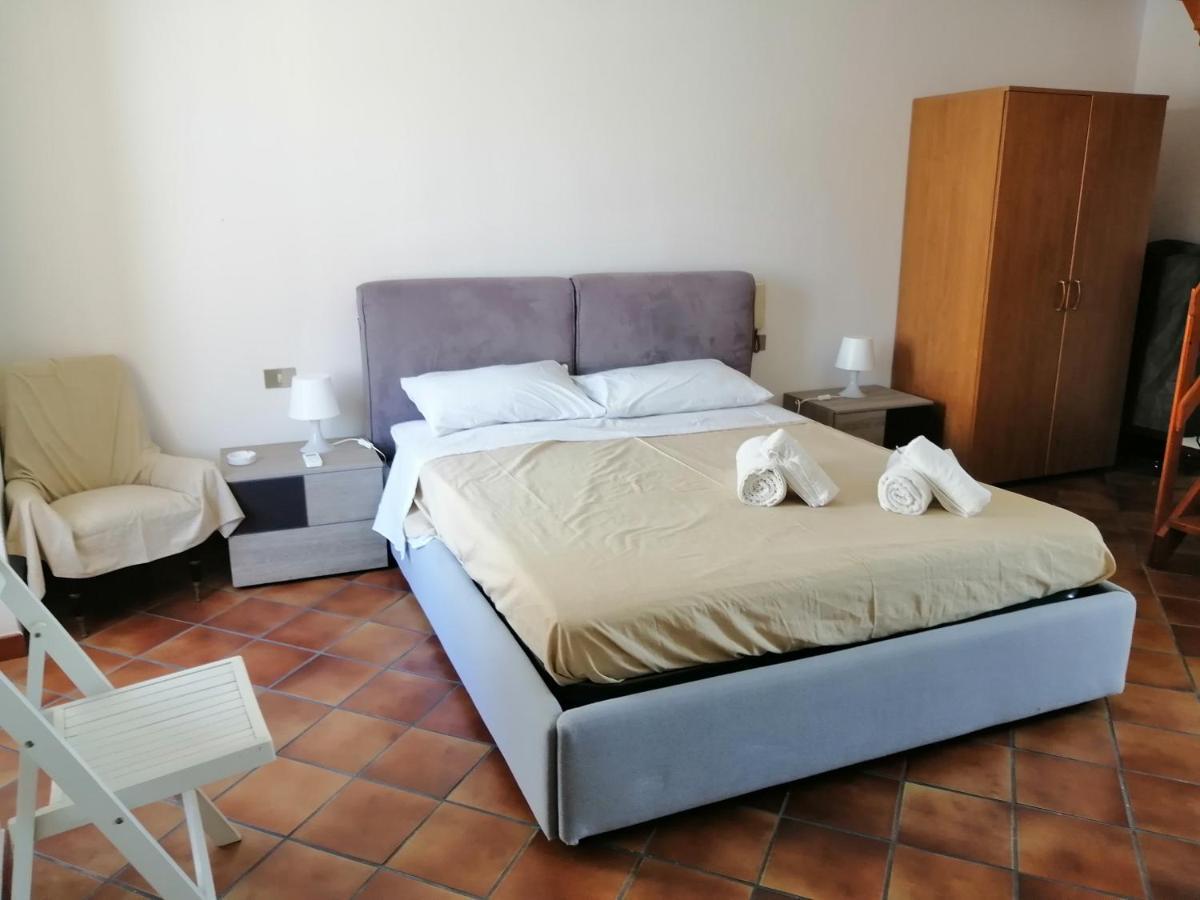 Una Stanza A Cefalu Bagian luar foto